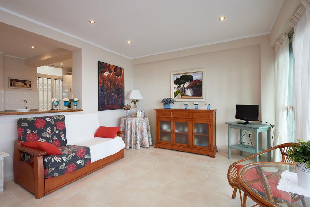 Differentflats Morsa Apartment Salou Phòng bức ảnh